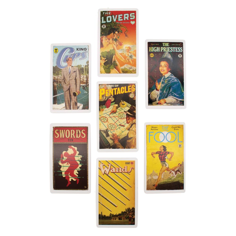 Vintage Design Pulp Tarot Cards