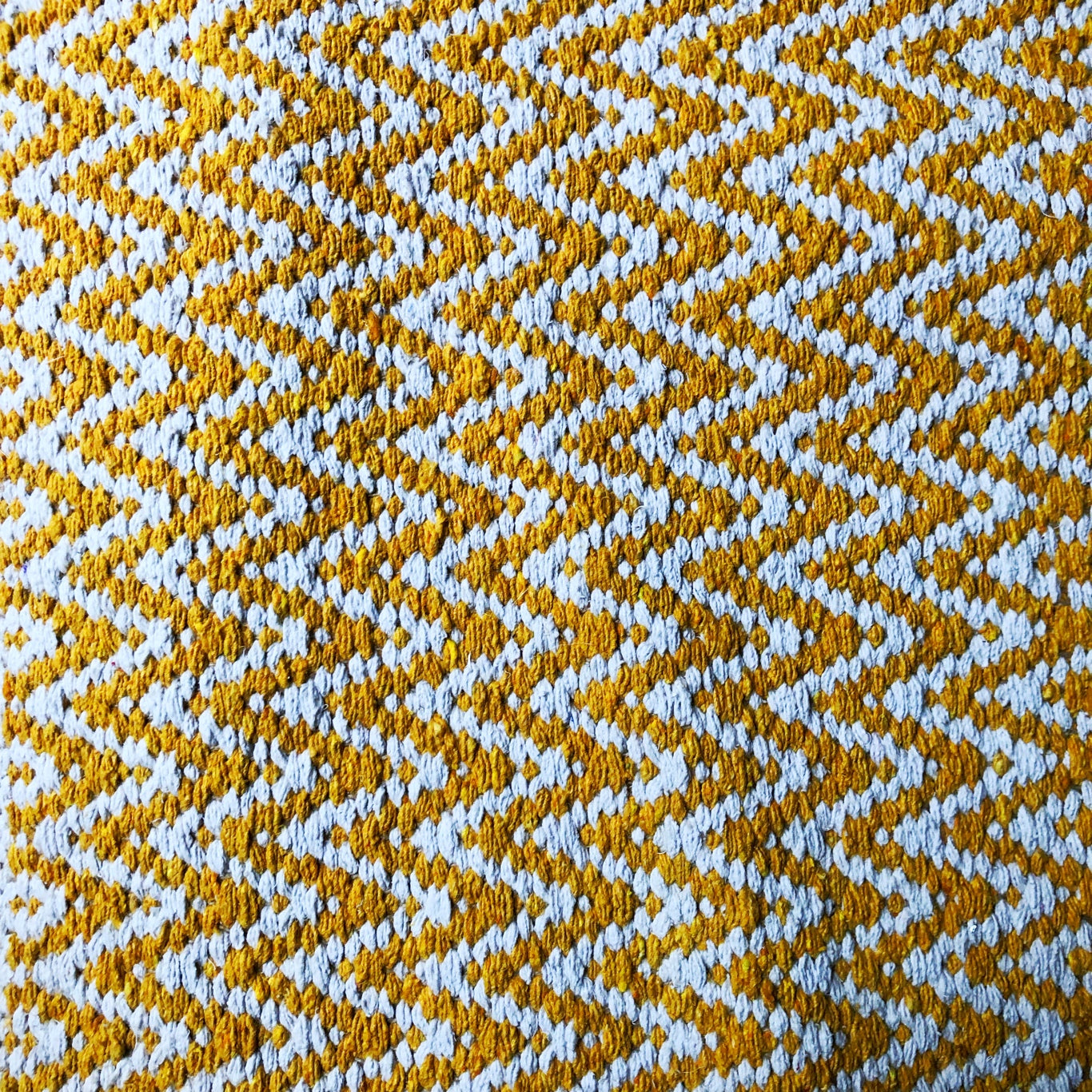 Gold Zig Zag Rug Re-cycled Cotton